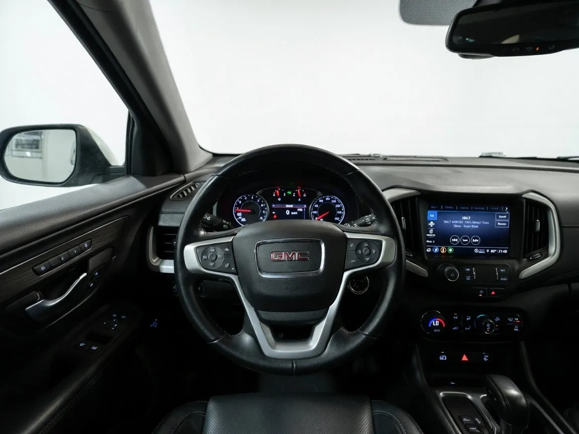 GMC Terrain photo 7