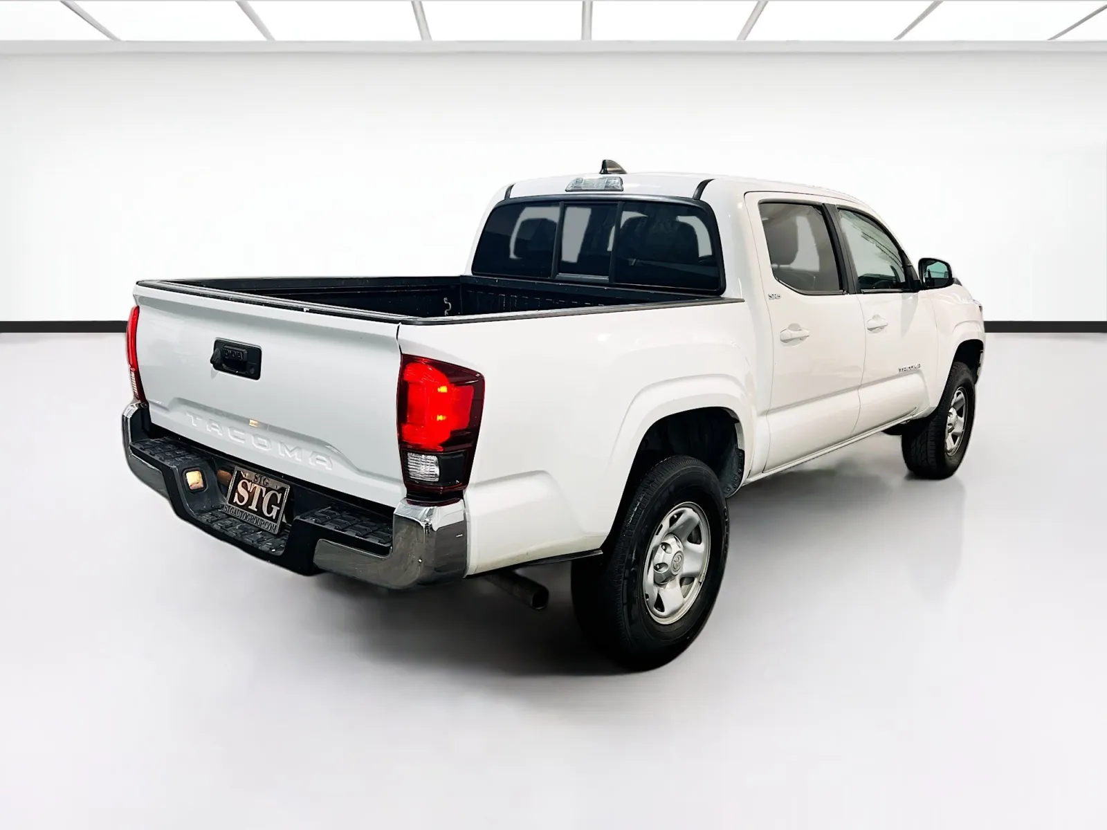 Toyota Tacoma photo 4