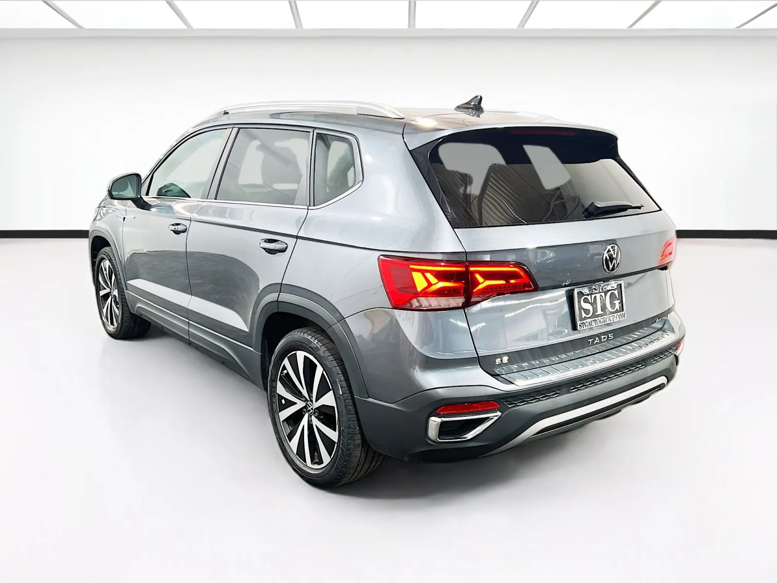 Volkswagen Taos photo 6