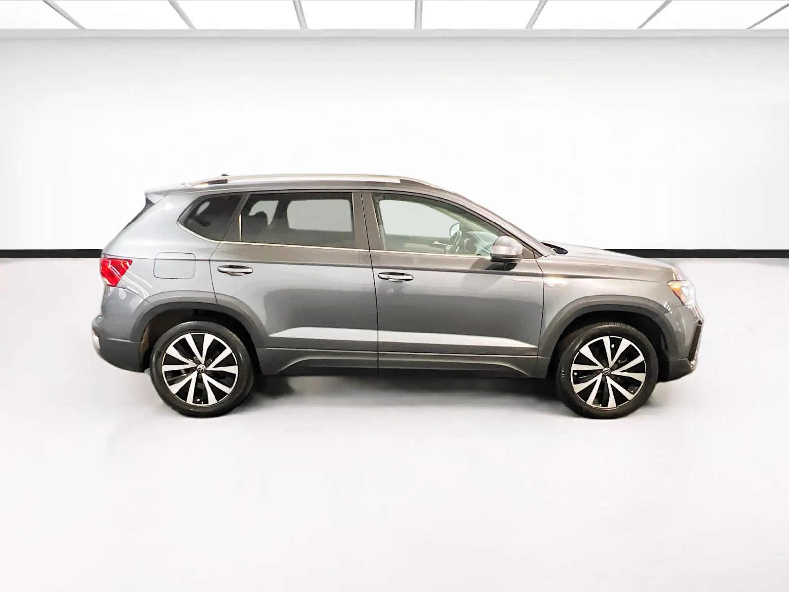 Volkswagen Taos photo 24