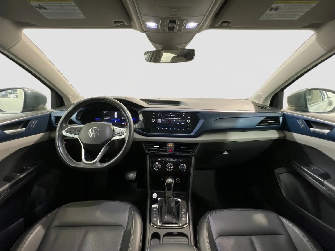 Volkswagen Taos photo 16