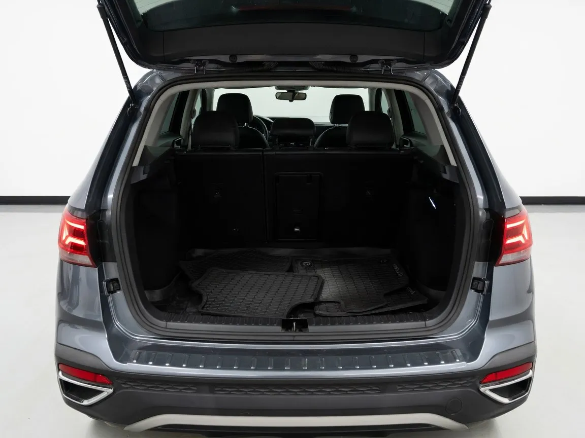 Volkswagen Taos photo 19