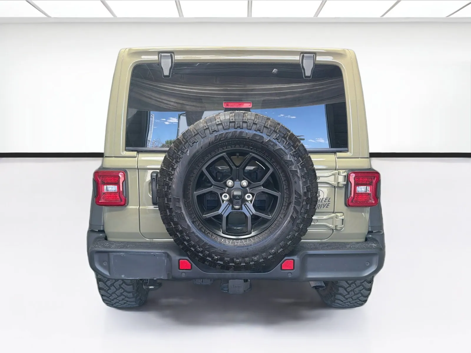 Jeep Wrangler photo 5