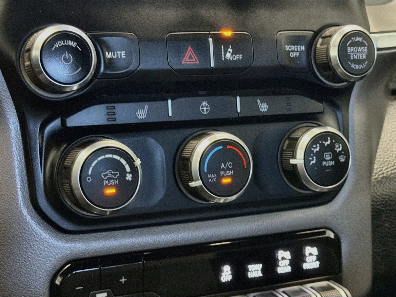 Ram 1500 photo 10