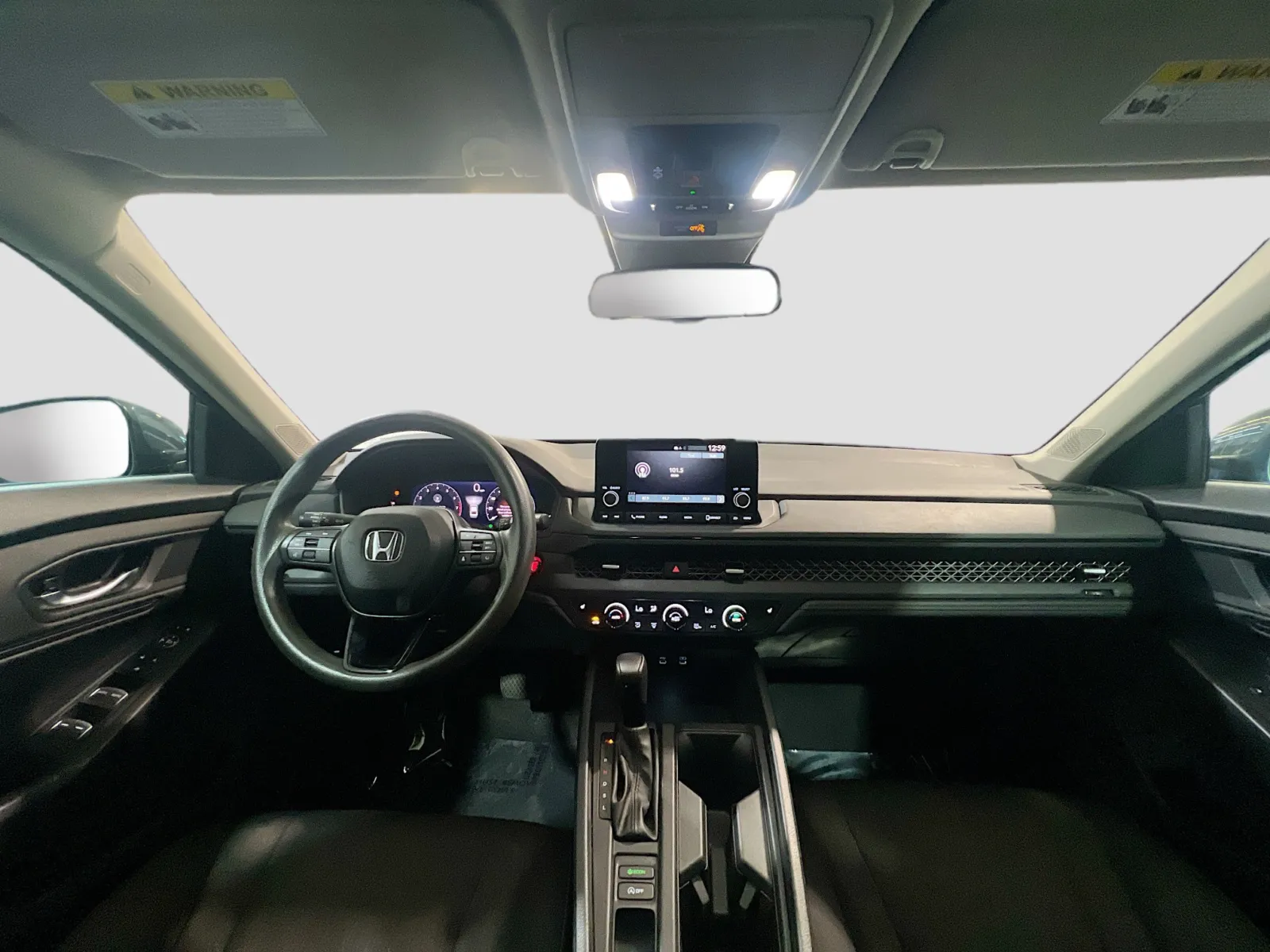 Honda Accord photo 16