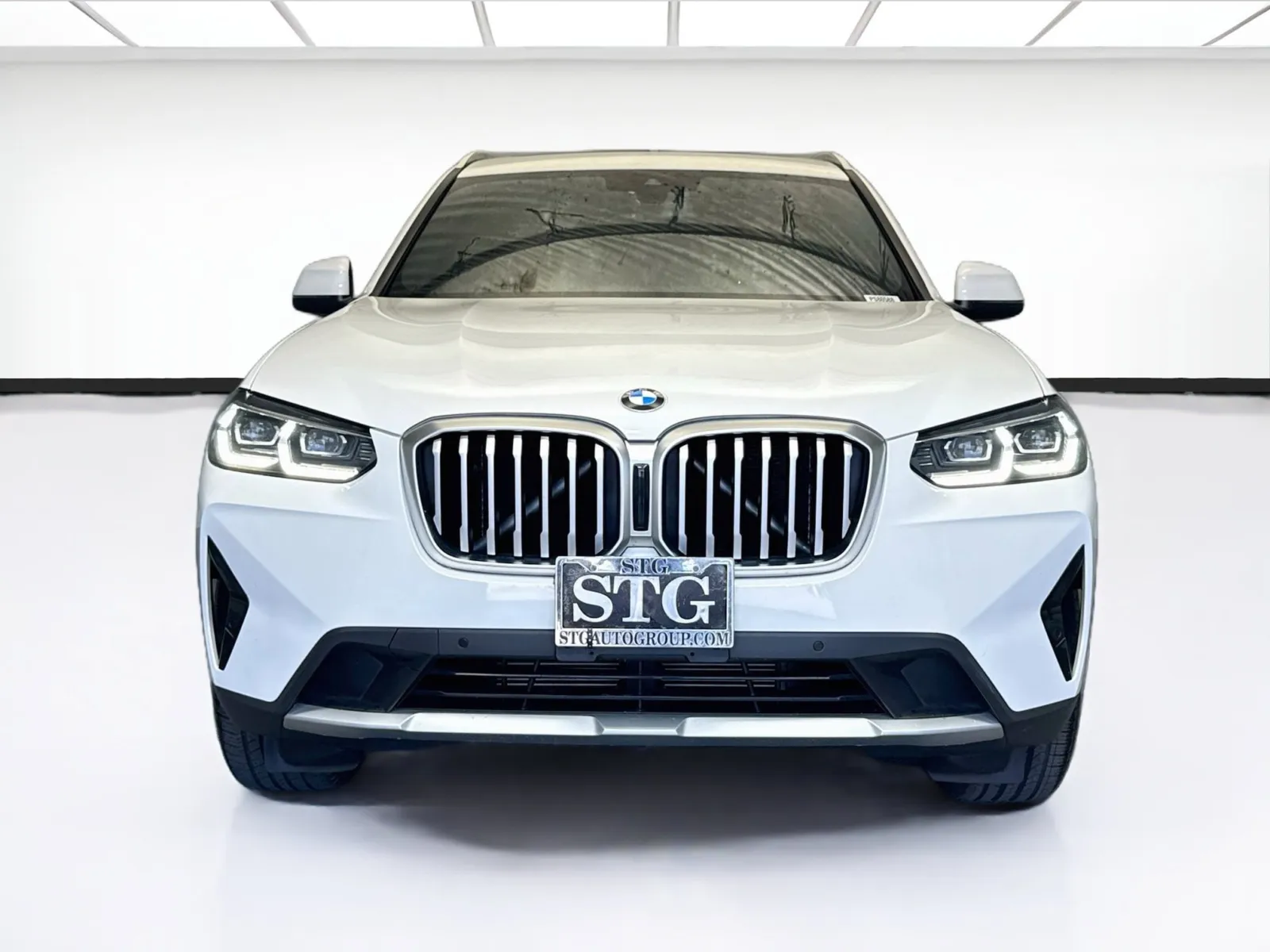 BMW X3 photo 2