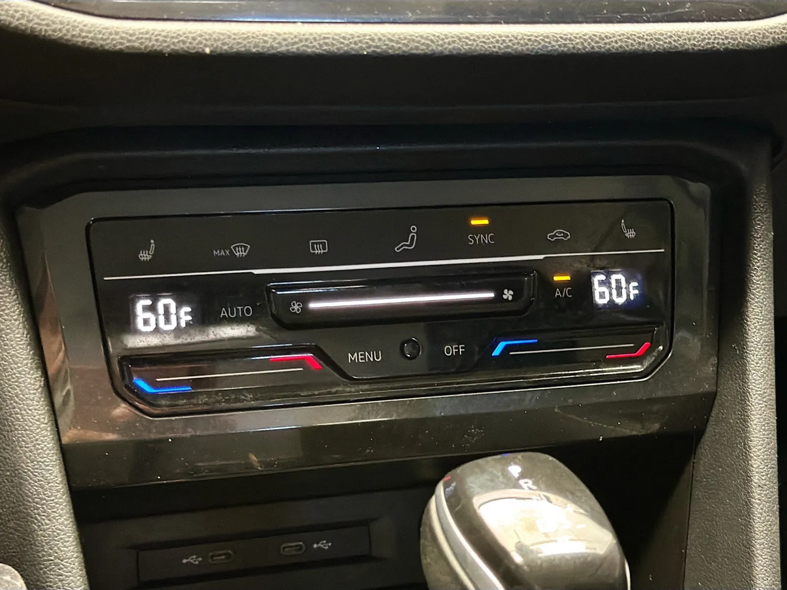 Volkswagen Tiguan photo 10