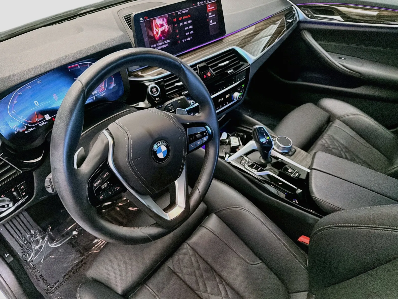 BMW 5 Series photo 7