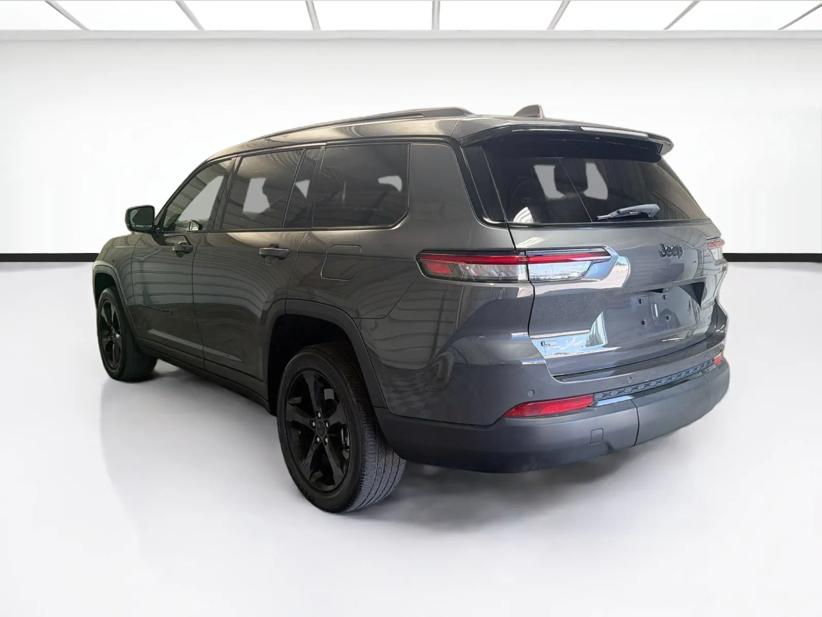 Jeep Grand Cherokee L photo 6
