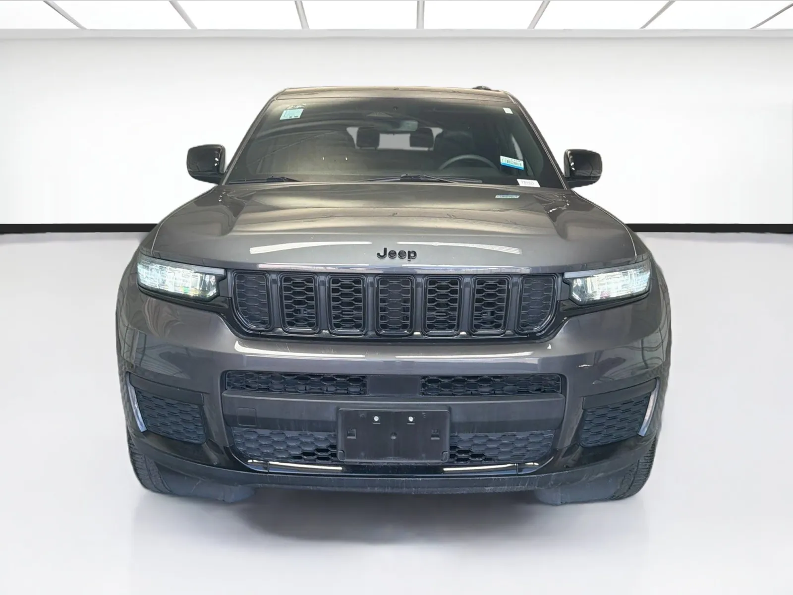 Jeep Grand Cherokee L photo 2