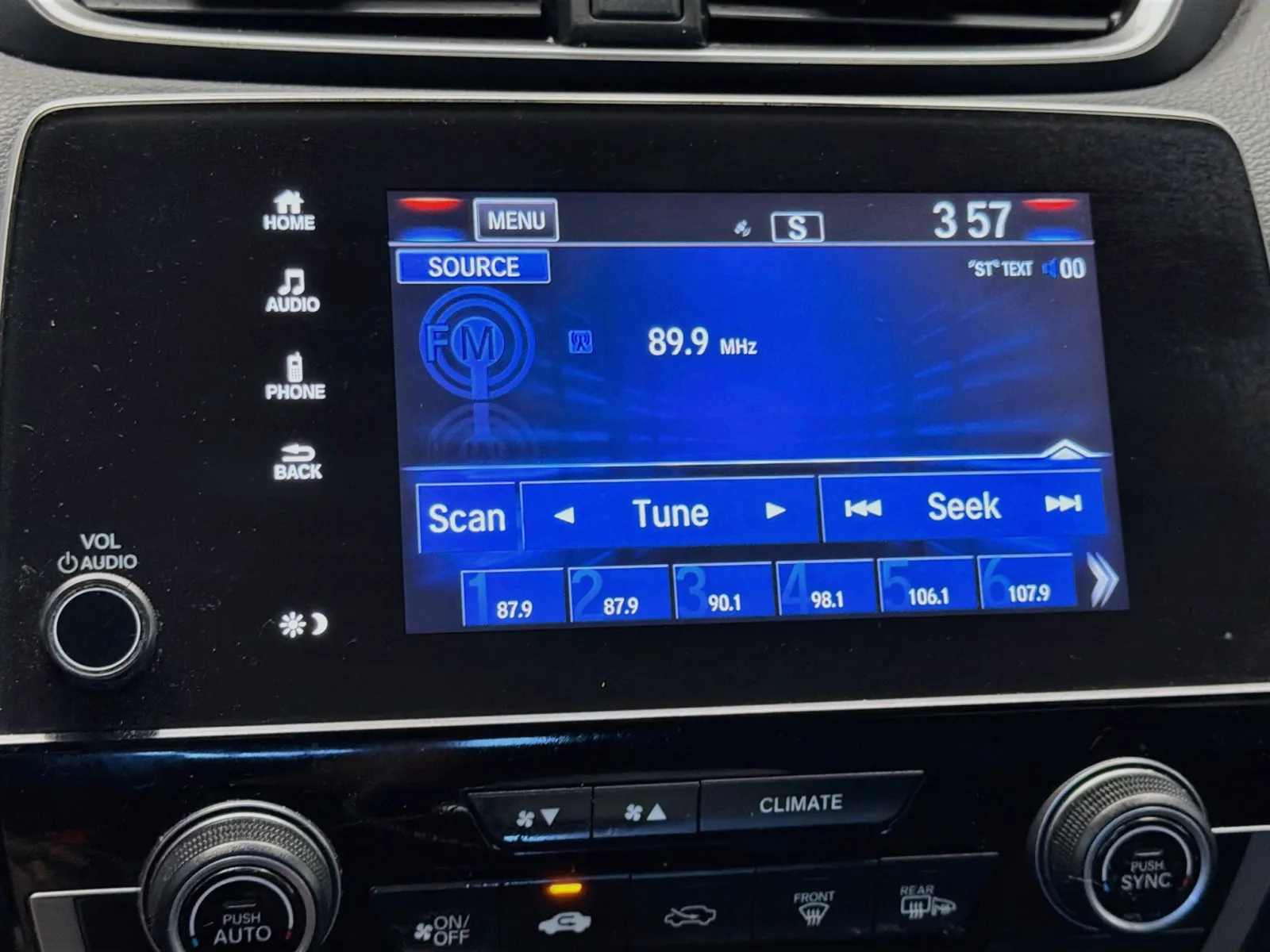 Honda CR-V photo 9