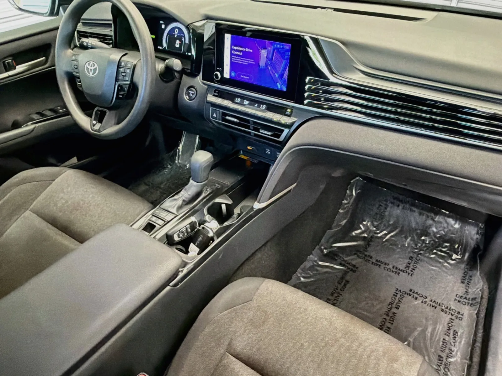 Toyota Camry photo 12