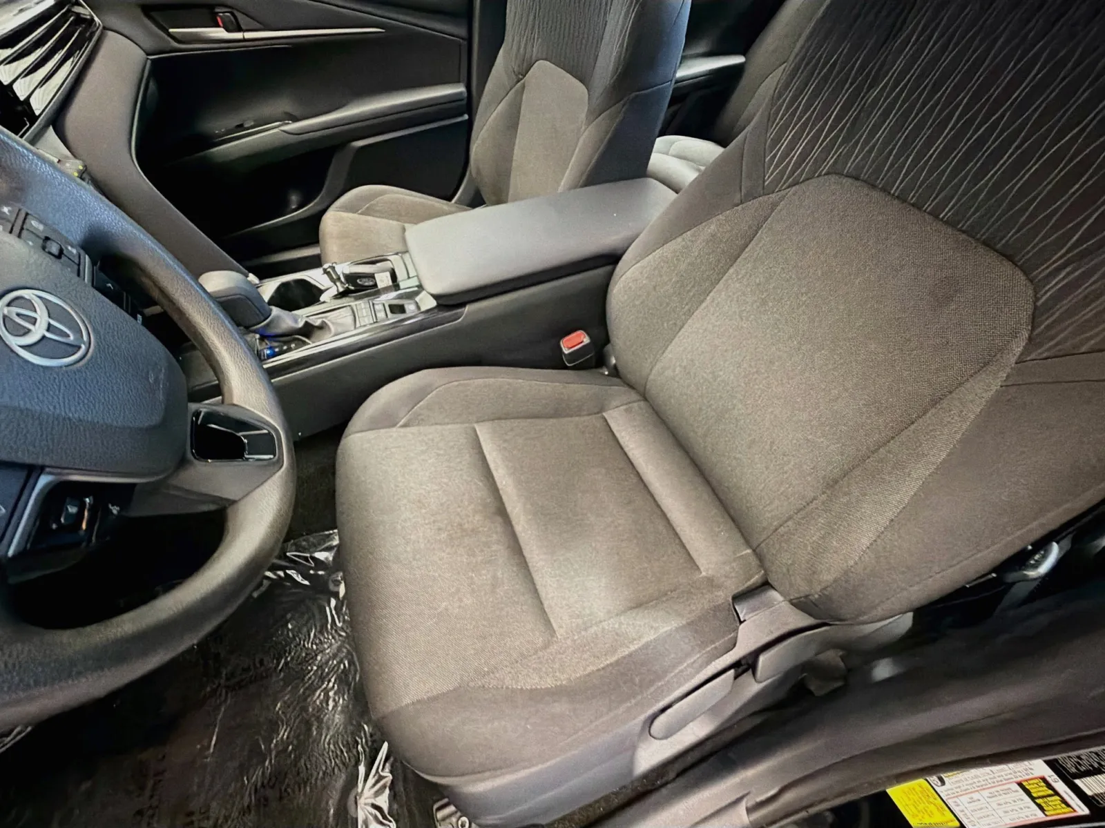 Toyota Camry photo 11
