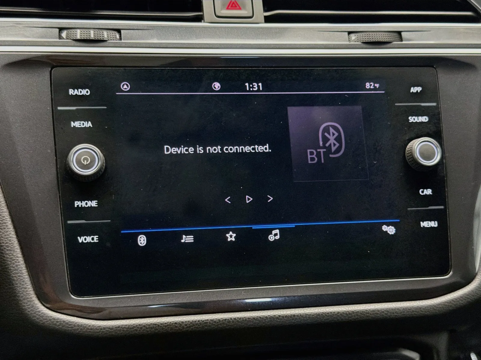 Volkswagen Tiguan photo 9