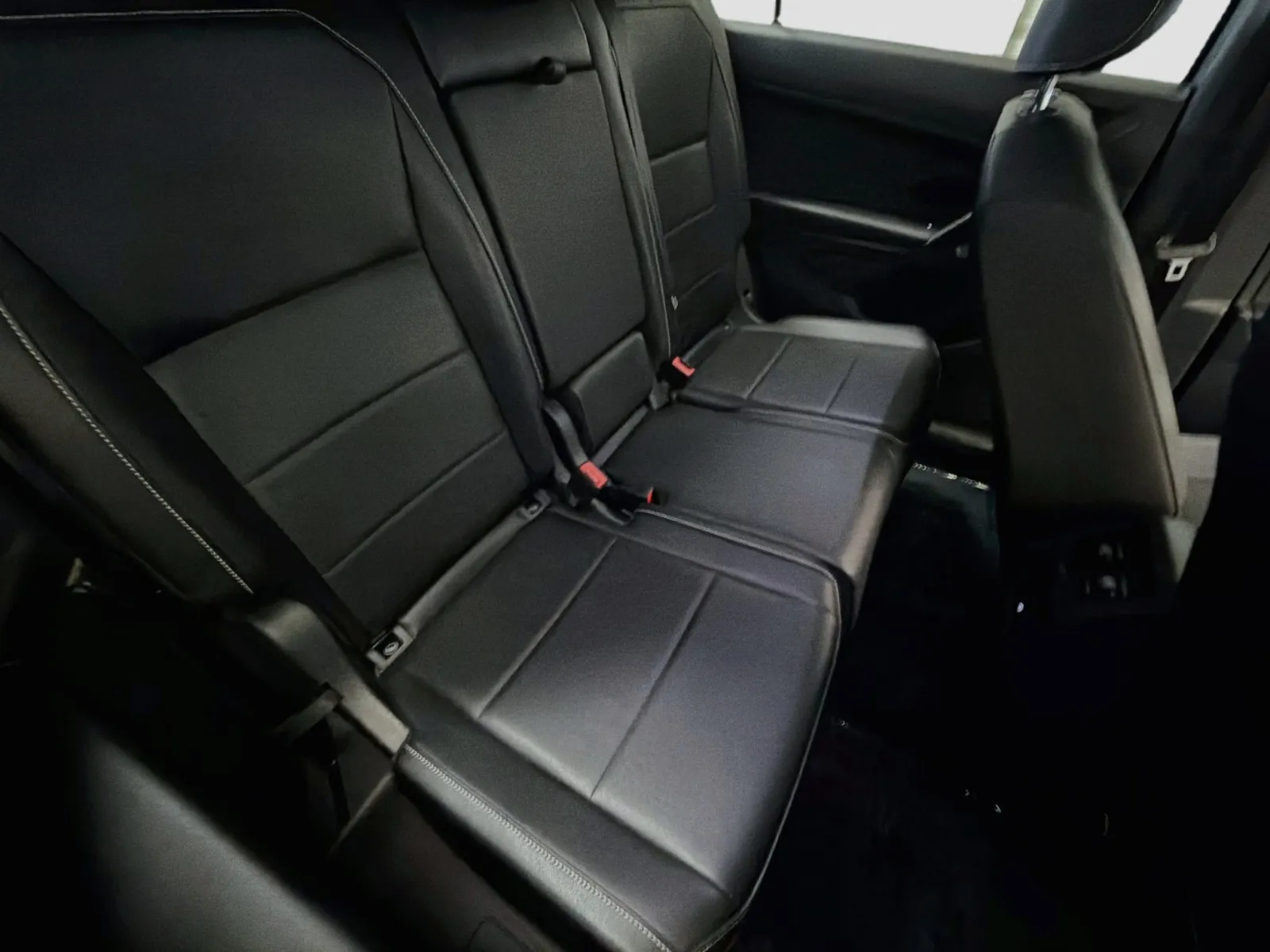 Volkswagen Tiguan photo 14