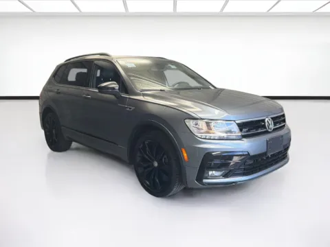 Another view of 2021 Volkswagen Tiguan 2.0T SE R-Line Black for sale in Montclair, CA at STG Montclair