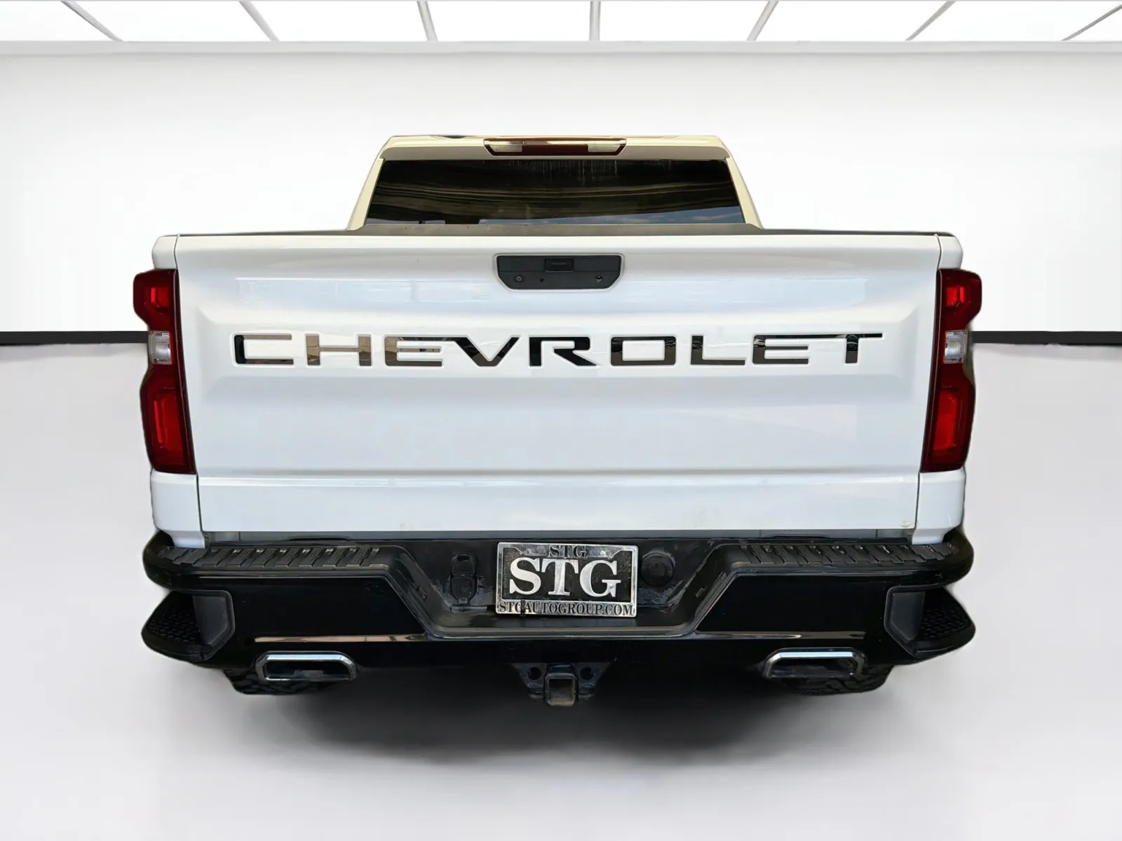 Chevrolet Silverado photo 5