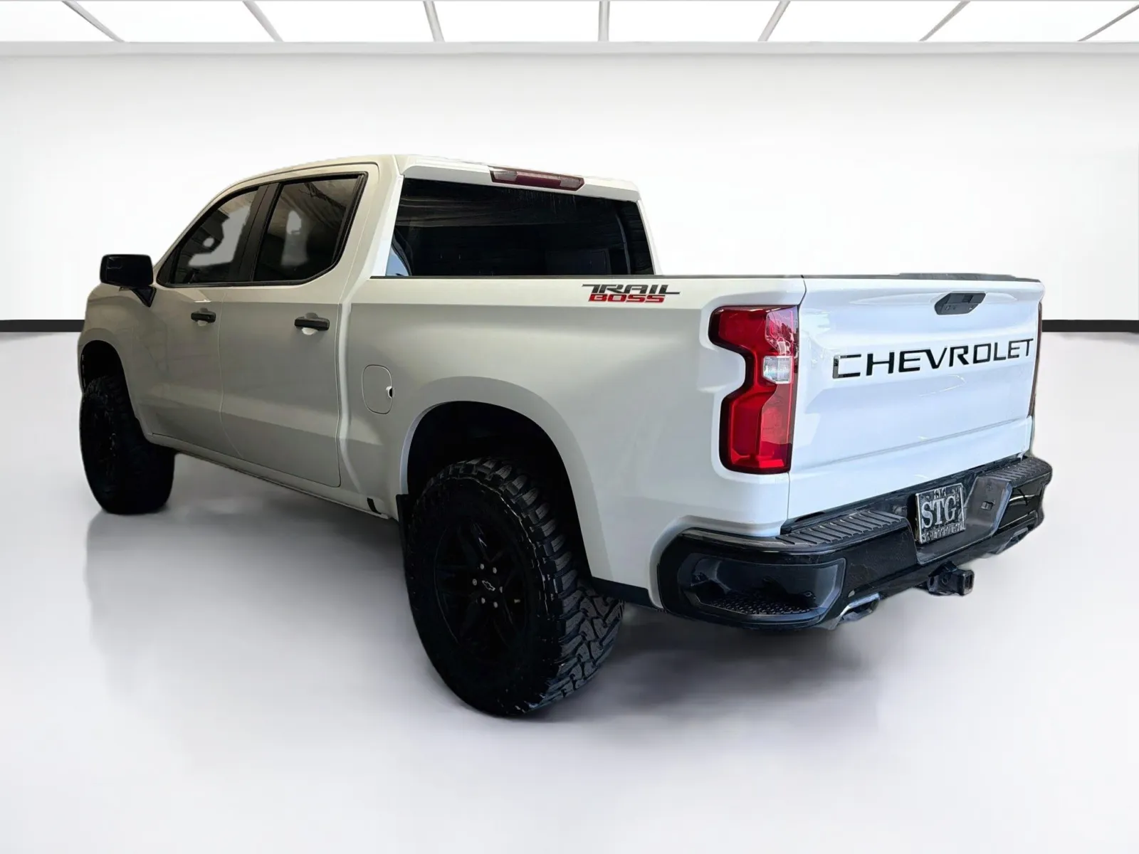 Chevrolet Silverado photo 6