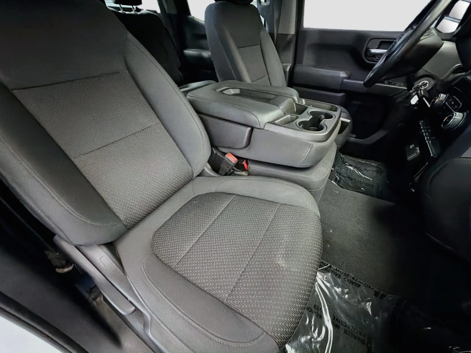 Chevrolet Silverado photo 15