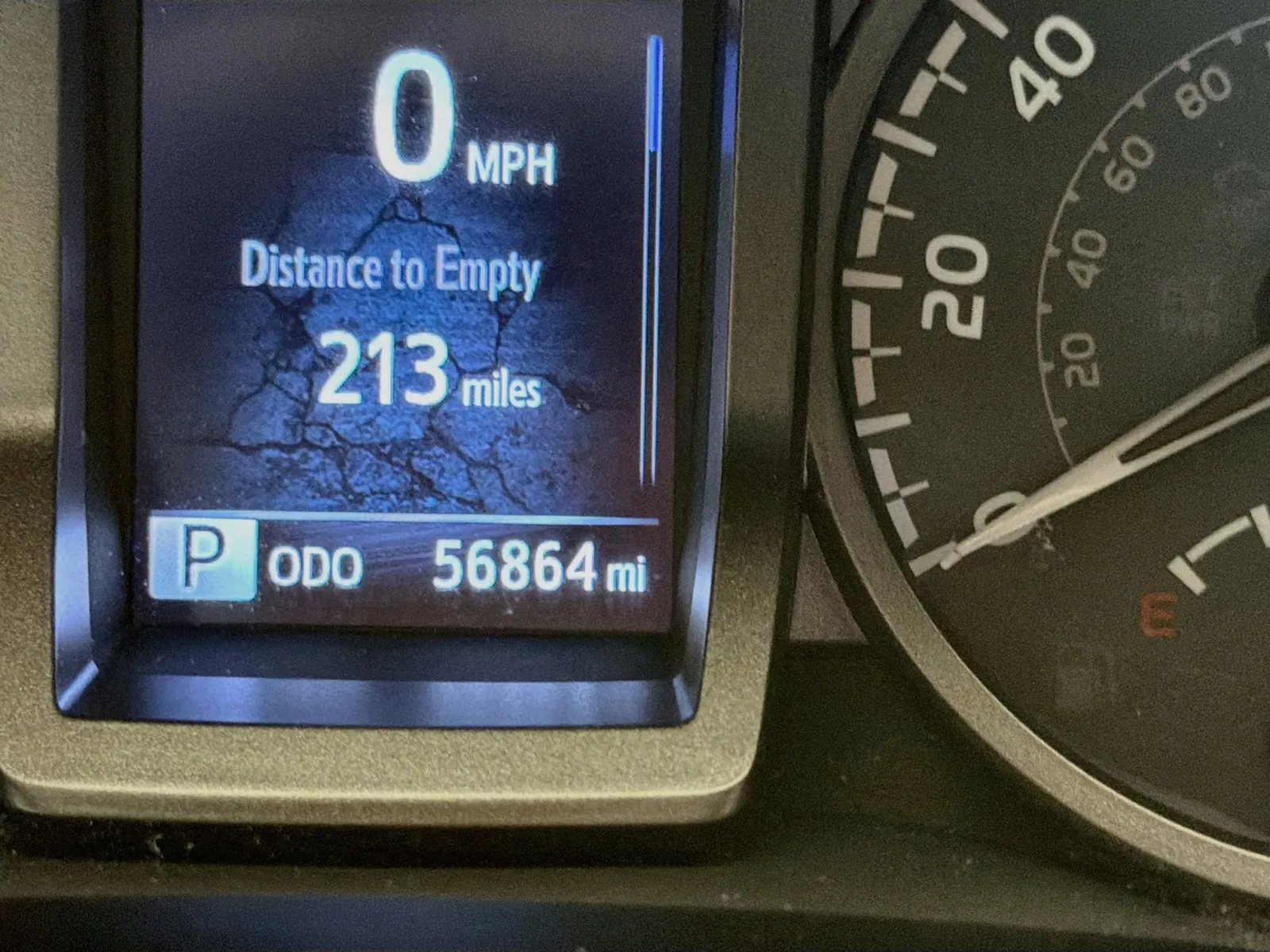 Toyota Tacoma photo 8