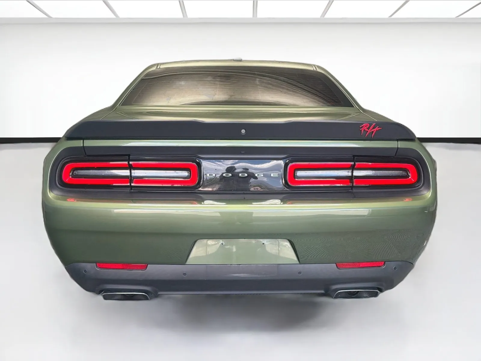 Dodge Challenger photo 5