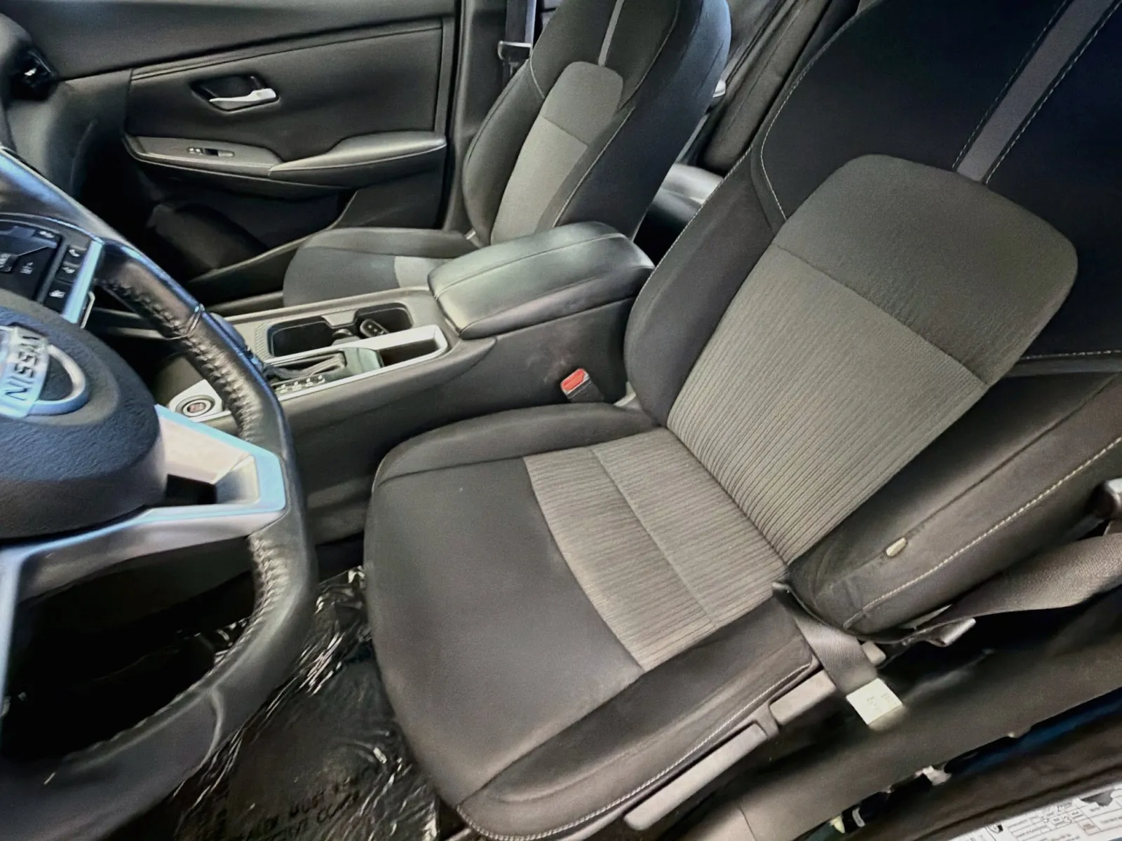 Nissan Sentra photo 11