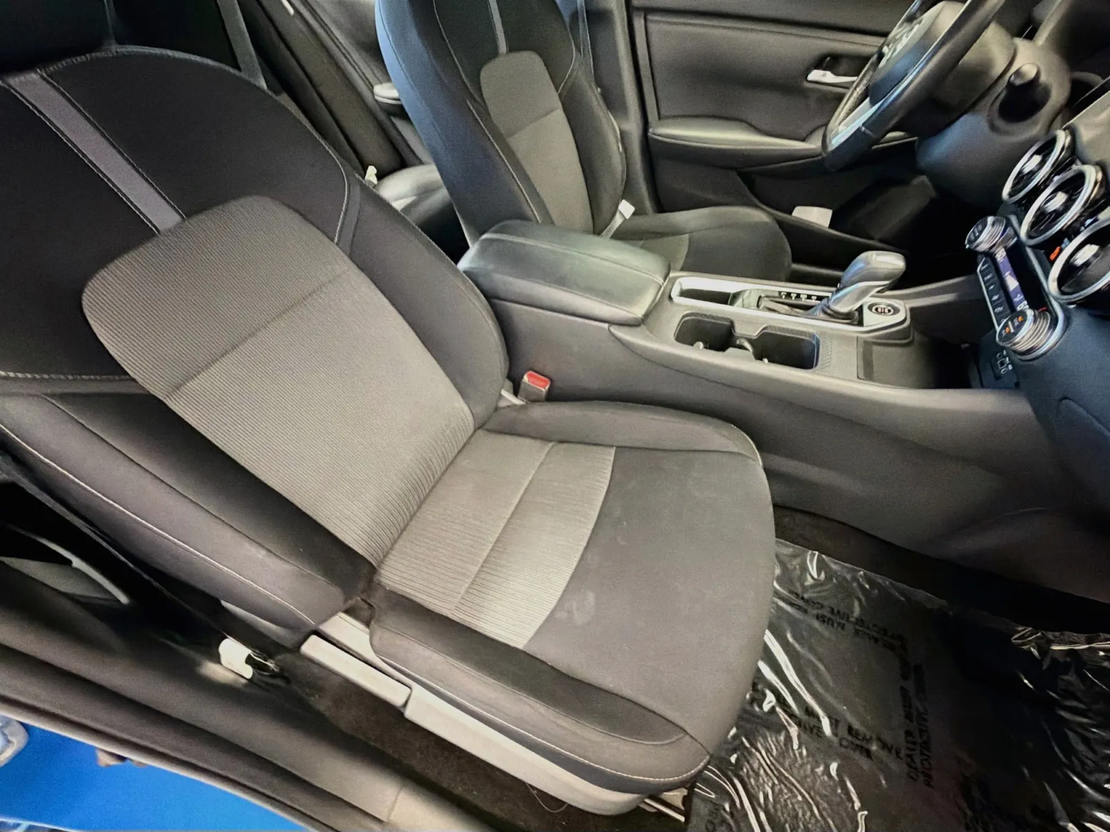 Nissan Sentra photo 15