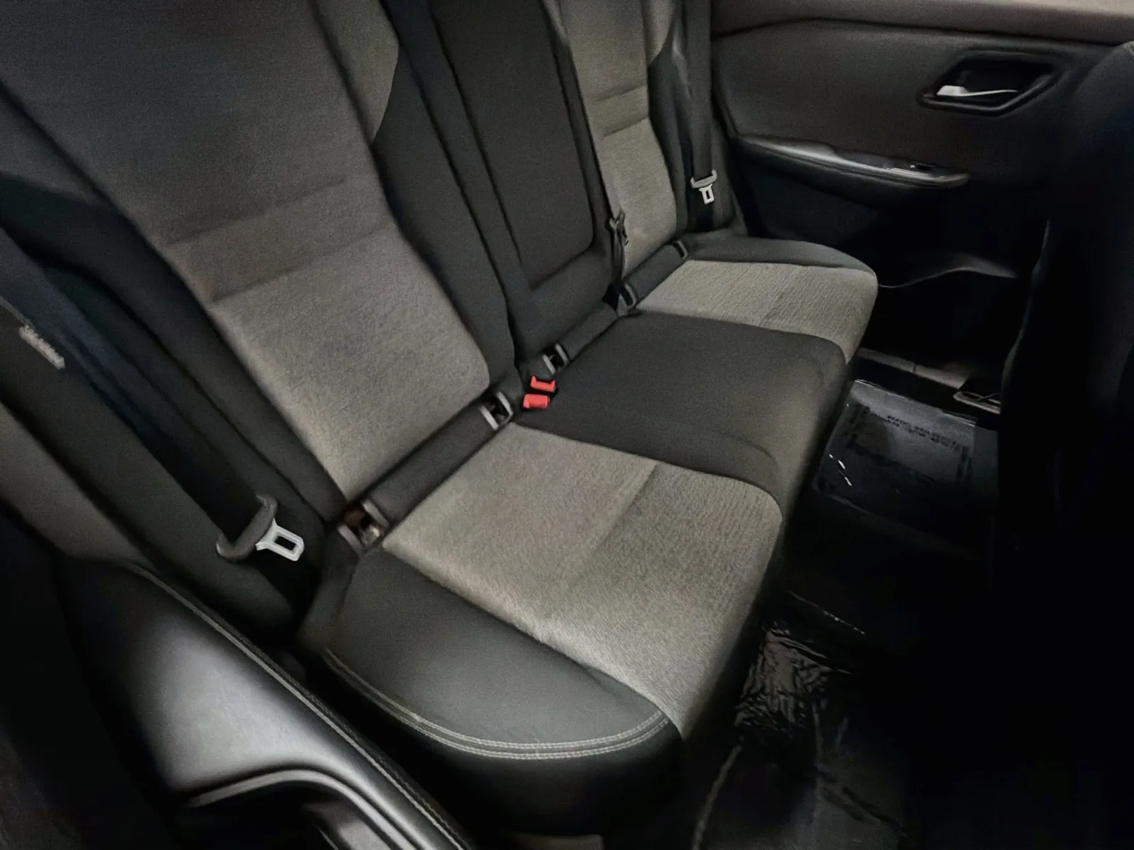 Nissan Rogue photo 14