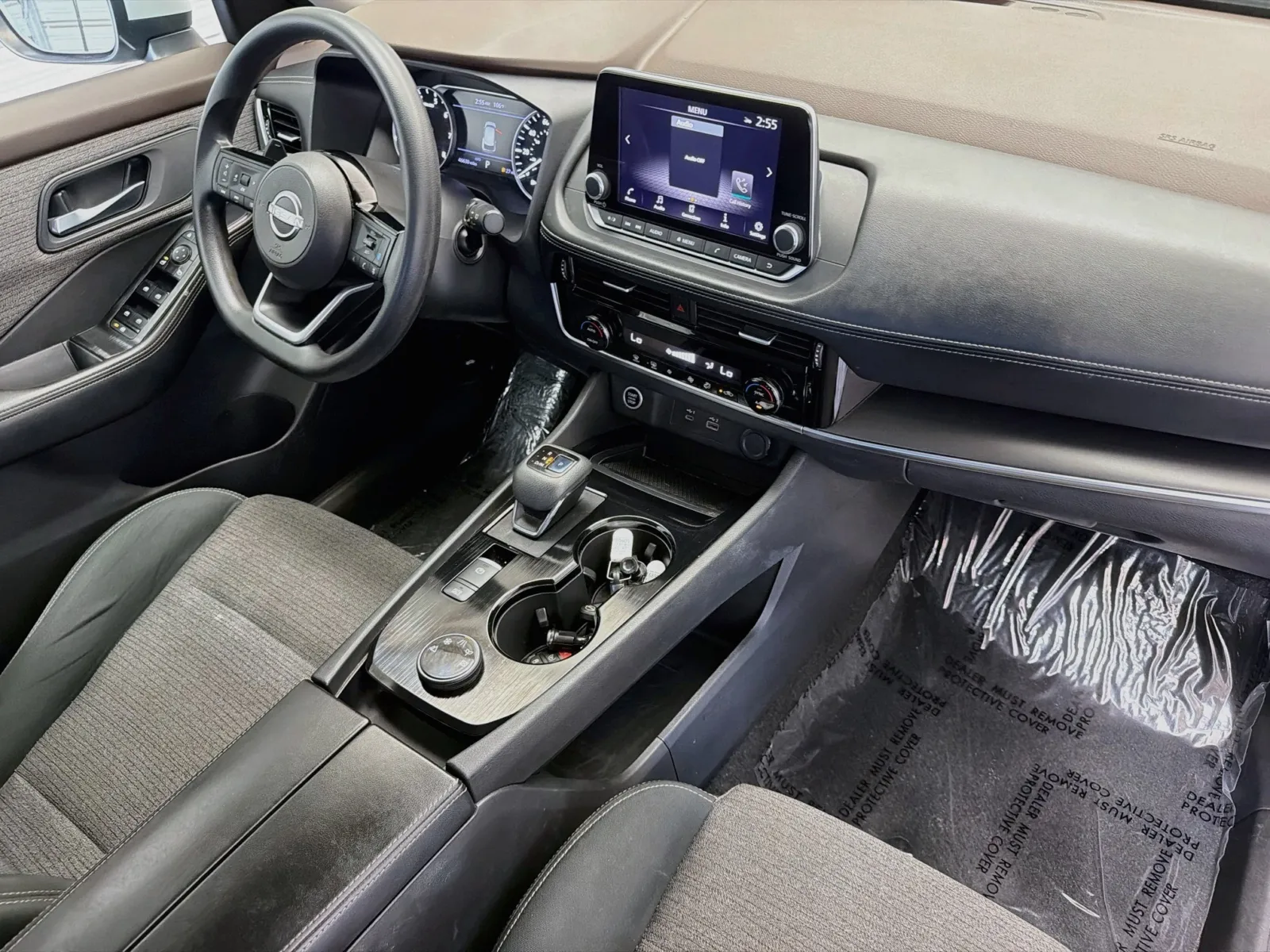 Nissan Rogue photo 12