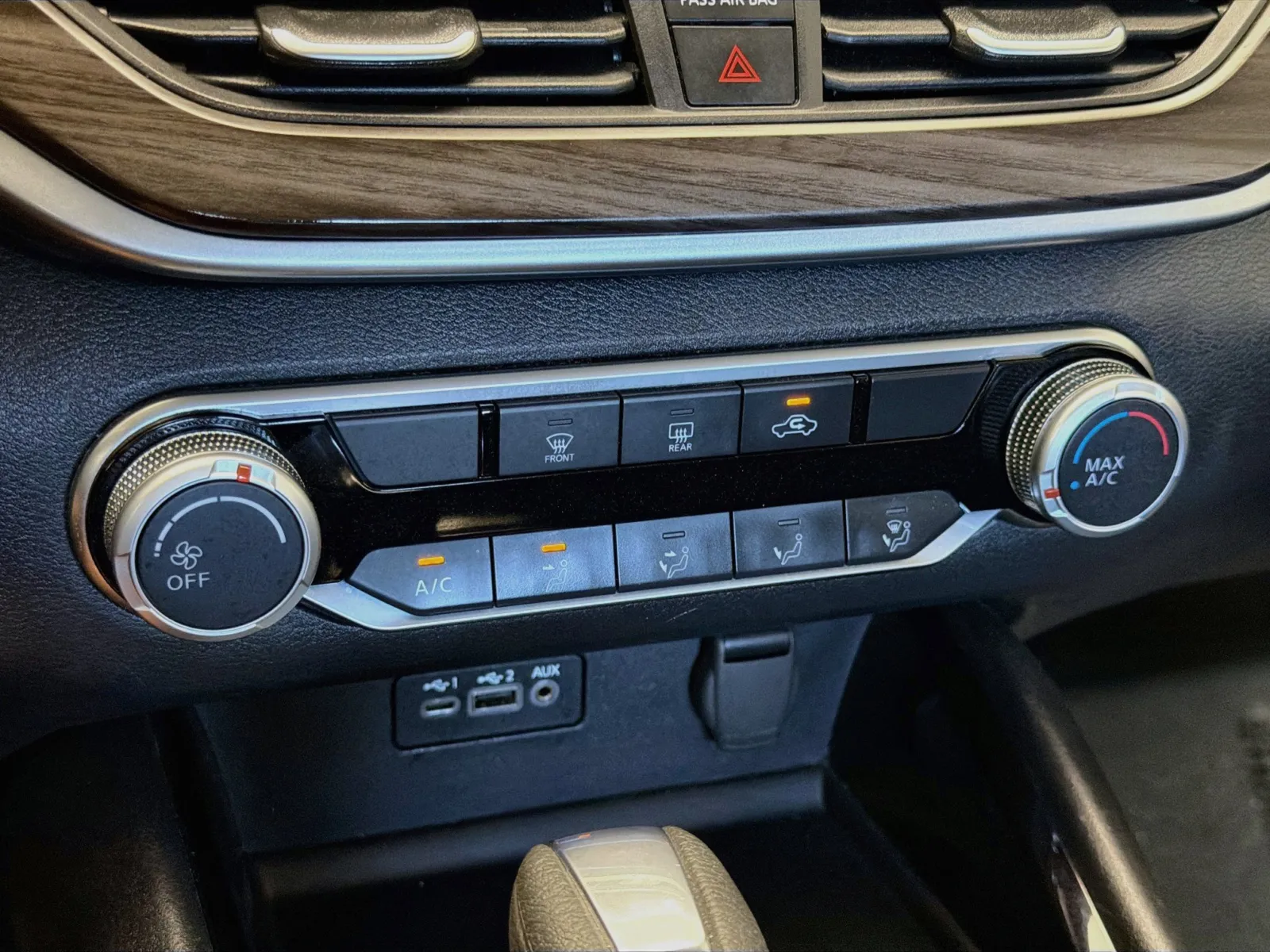 Nissan Altima photo 10