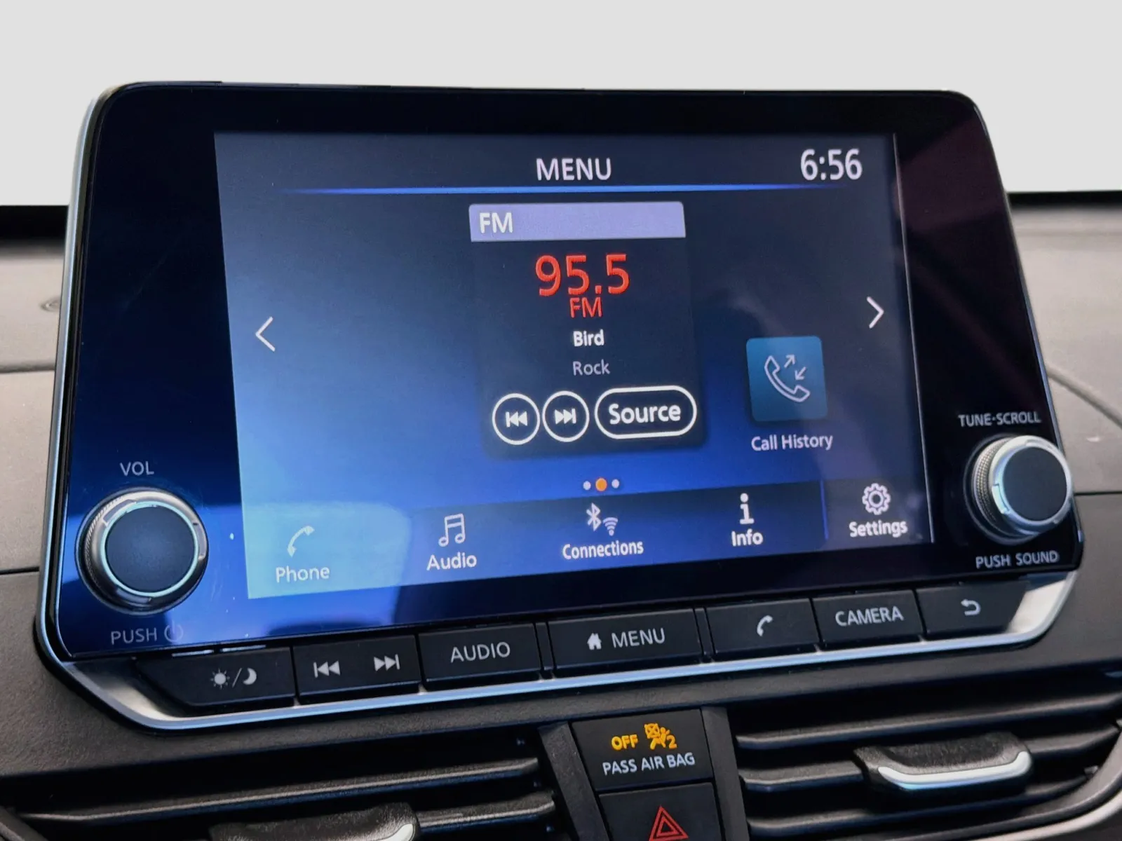 Nissan Altima photo 9