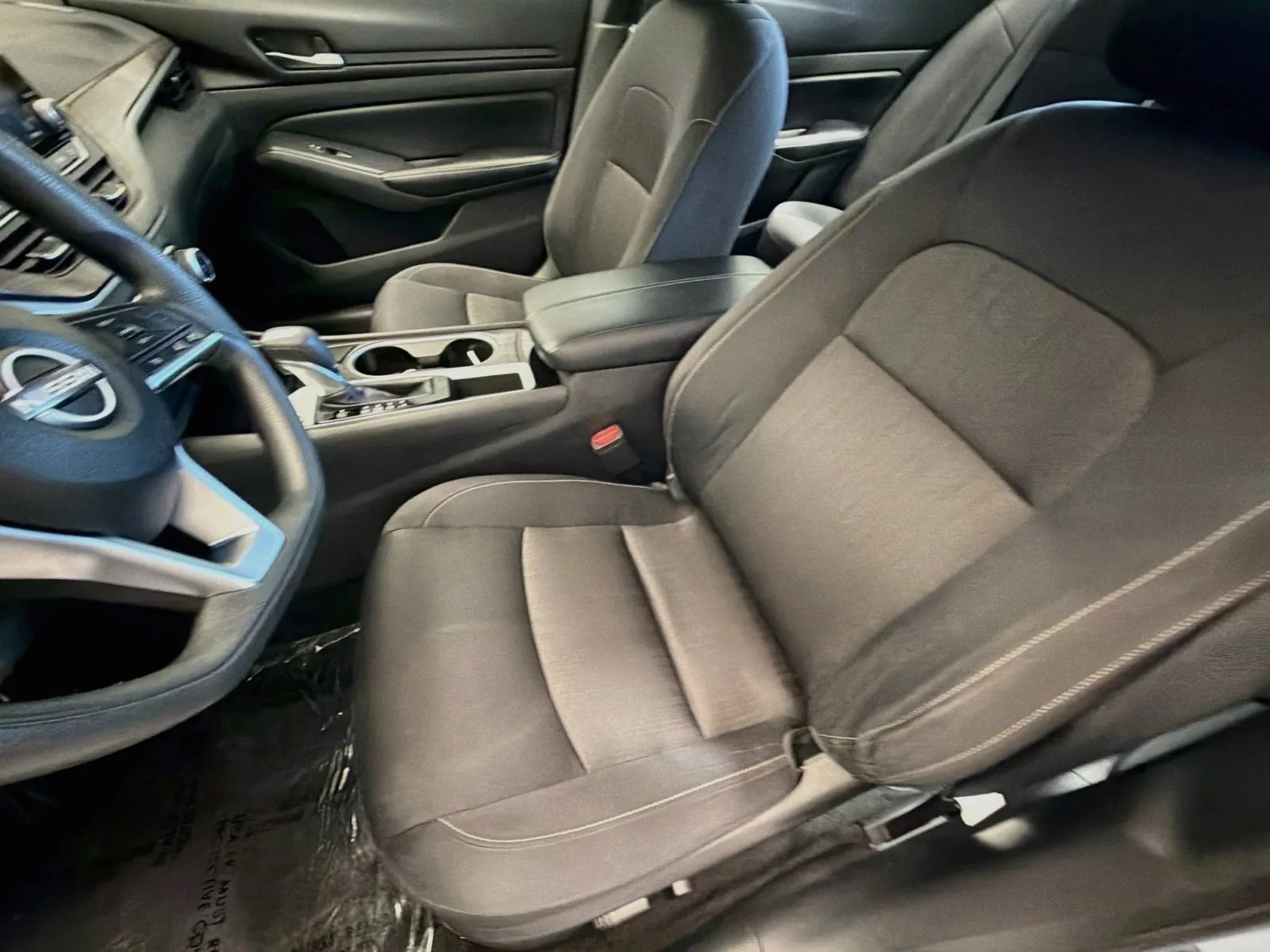 Nissan Altima photo 11