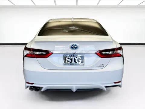 More photos of 2024 Toyota Camry Hybrid SE at STG Montclair, CA