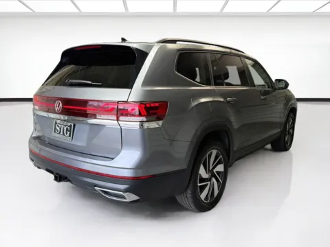 More photos of 2025 Volkswagen Atlas SE w/Tech at STG Montclair, CA