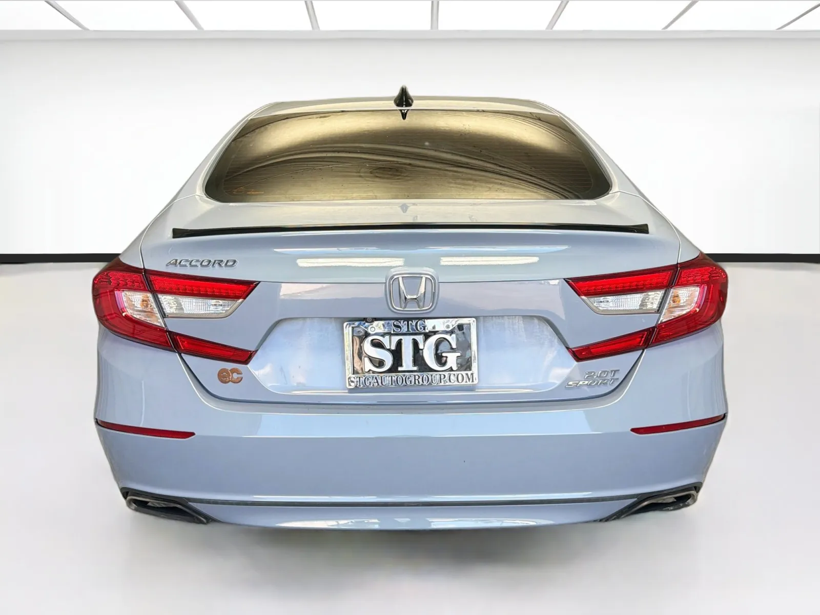 Honda Accord photo 5