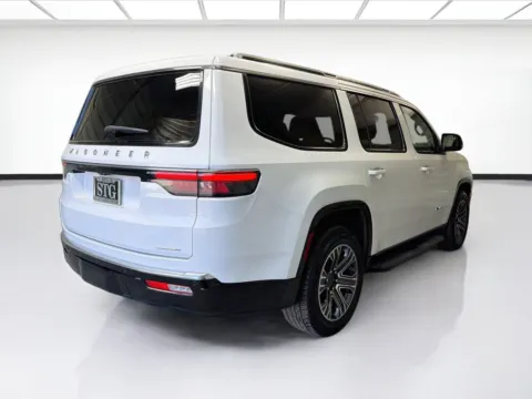 More photos of 2024 Jeep Wagoneer Series II at STG Montclair, CA