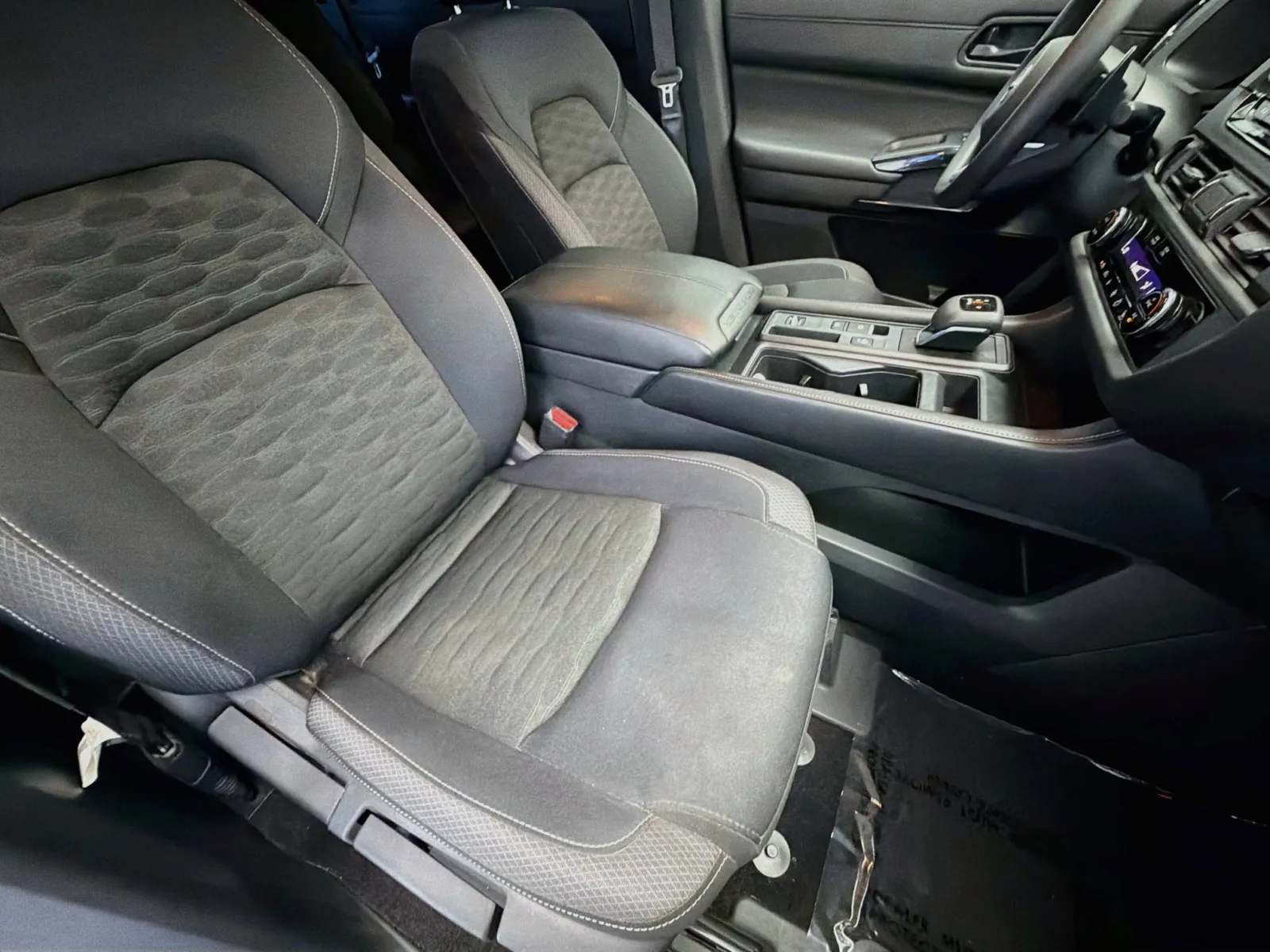 Nissan Pathfinder photo 15