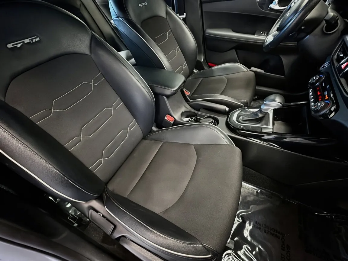 Kia Forte photo 15