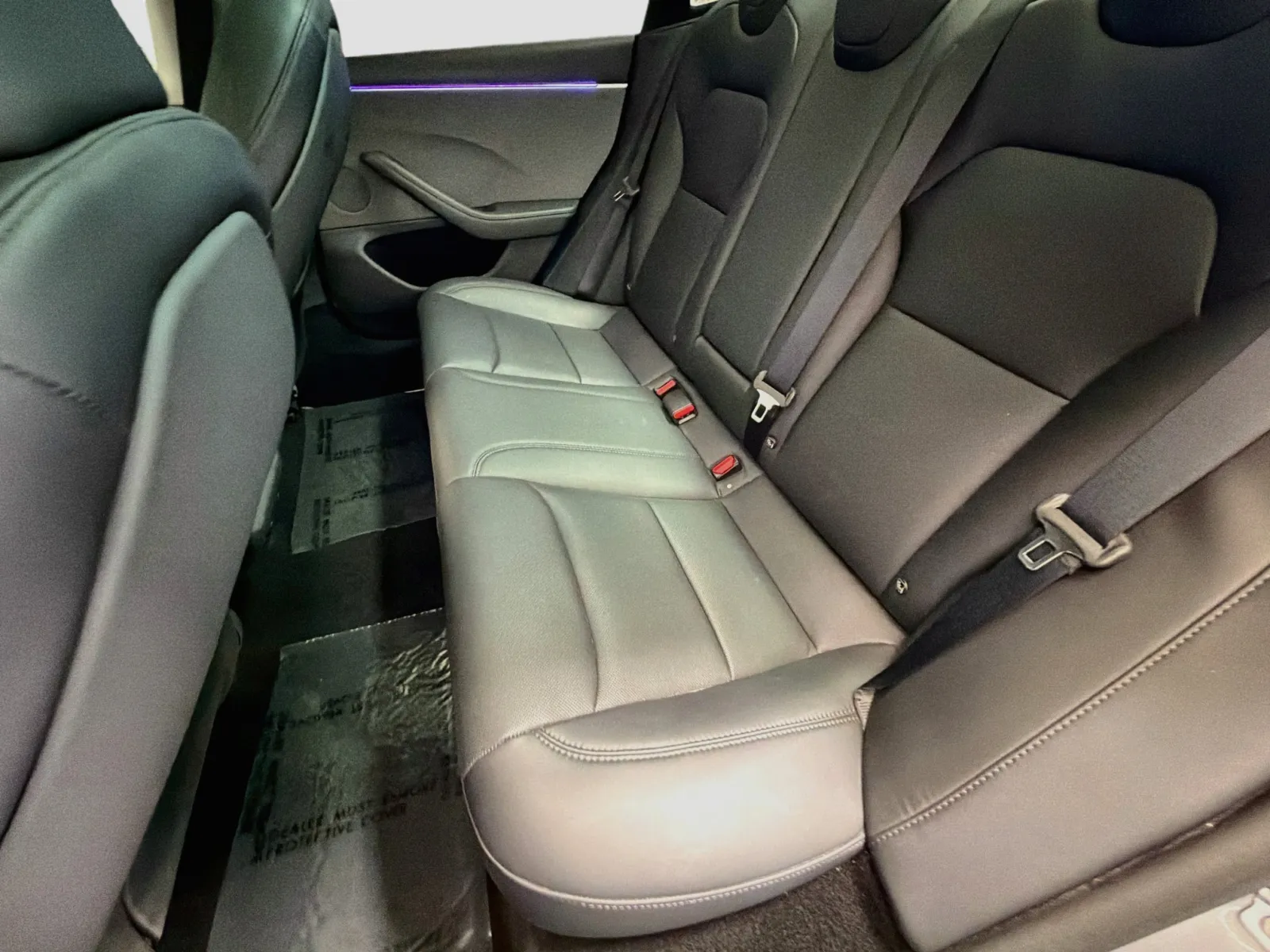 Tesla Model 3 photo 13