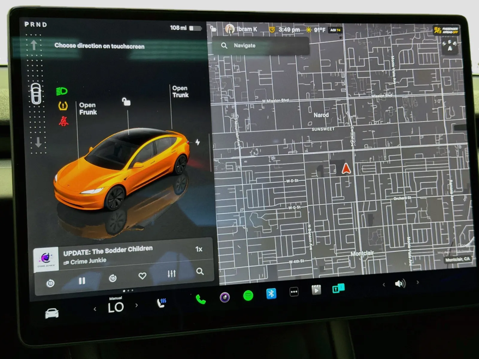 Tesla Model 3 photo 9