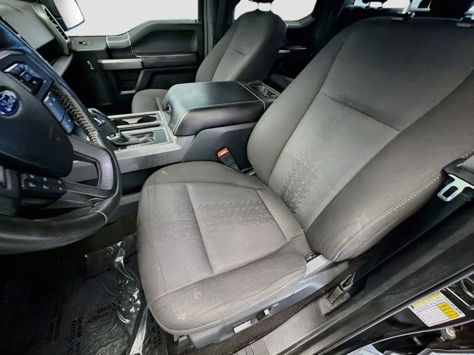Ford F-150 photo 11