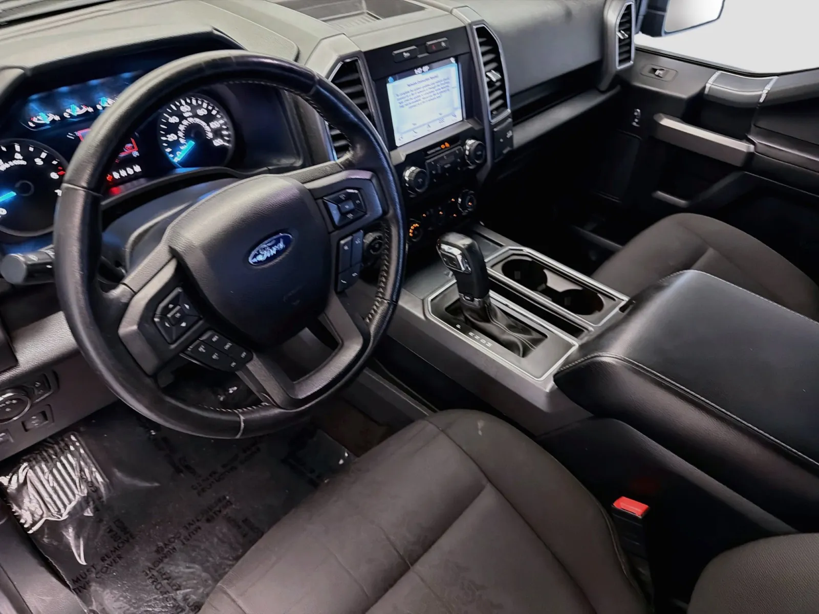 Ford F-150 photo 7