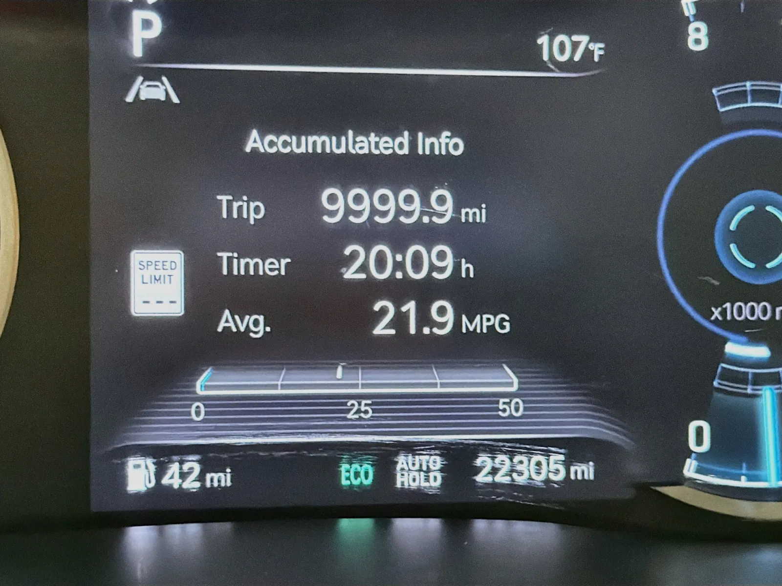 Genesis GV70 photo 8