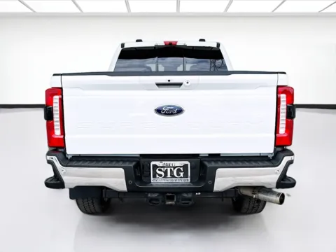 More photos of 2024 Ford F-250SD Lariat w/FX4 Off-Road Package at STG Montclair, CA