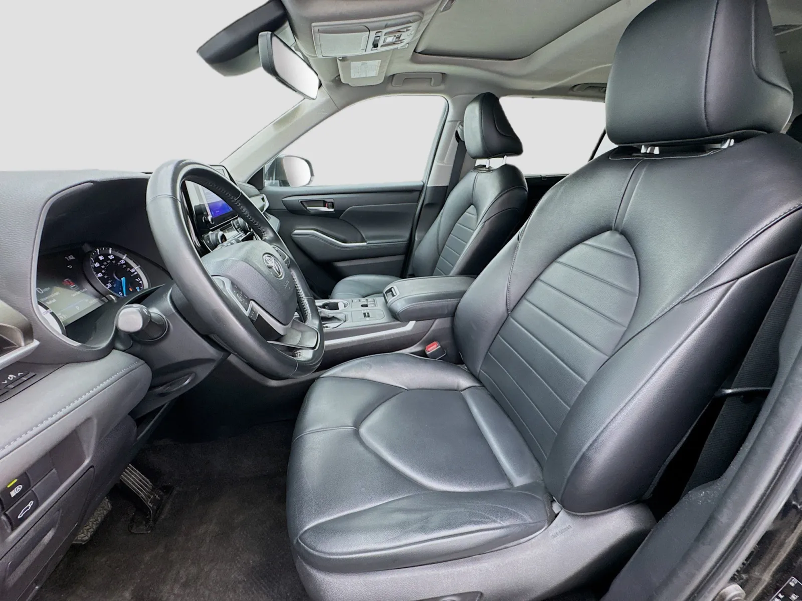 Toyota Highlander photo 13
