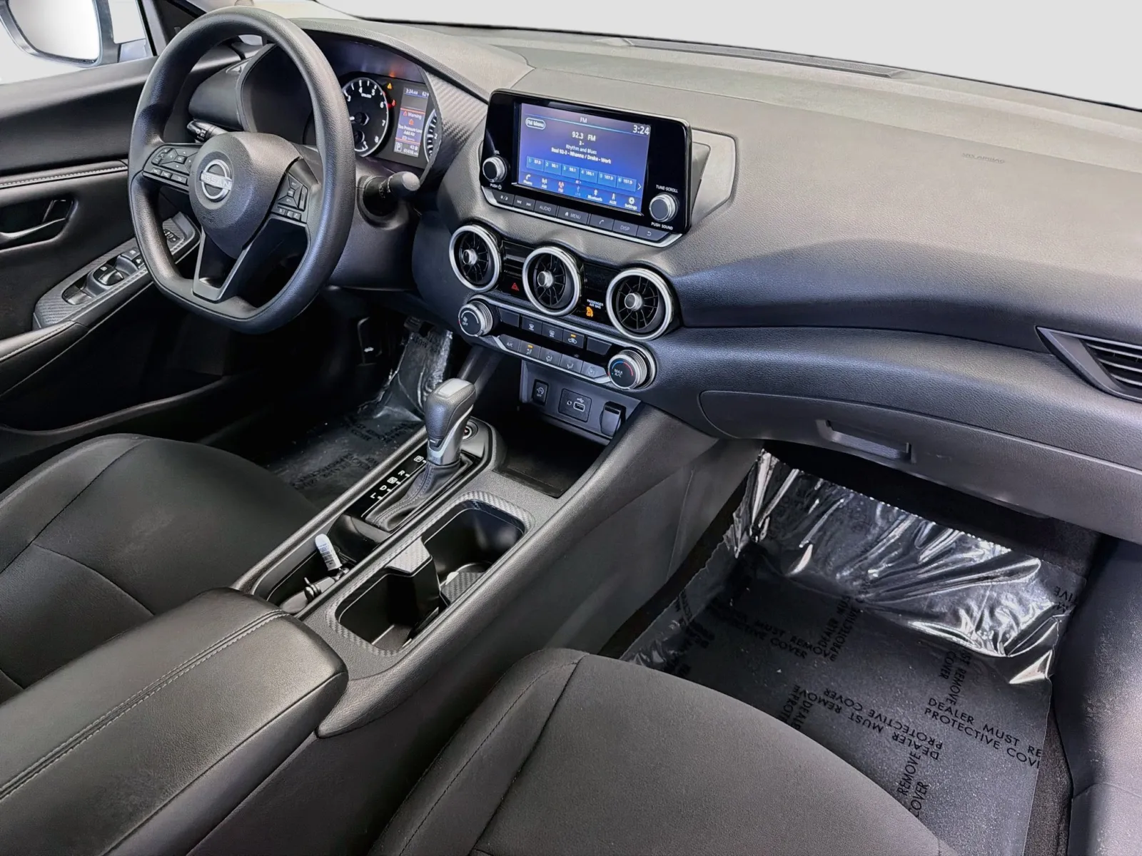Nissan Sentra photo 12
