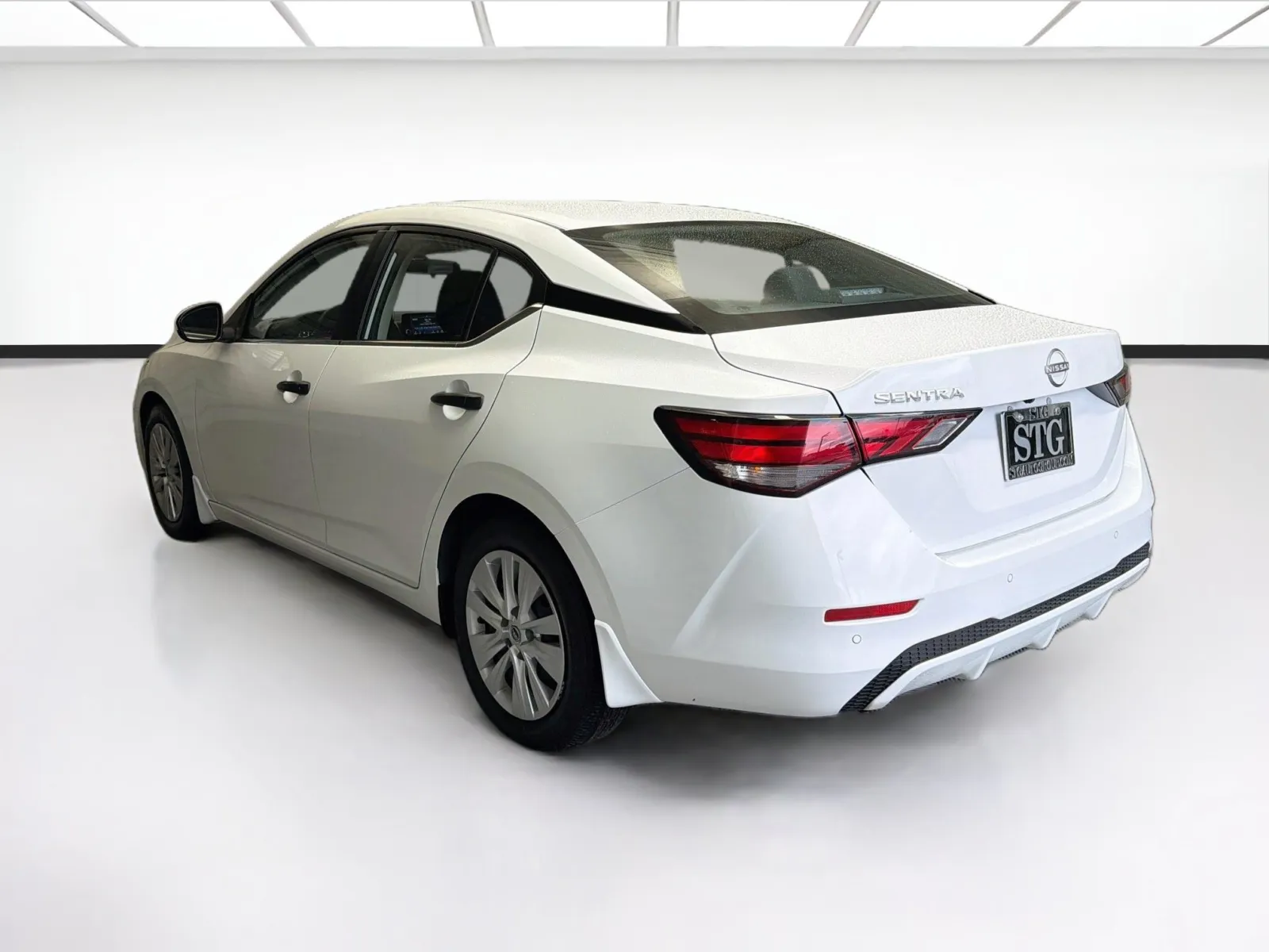 Nissan Sentra photo 6