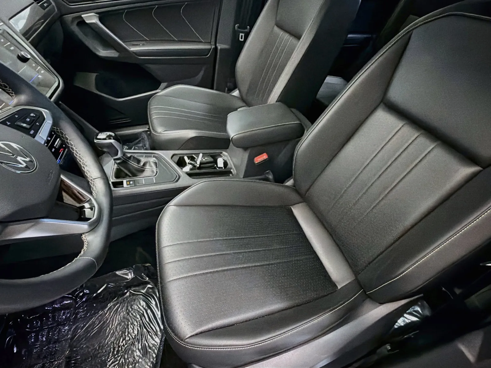 Volkswagen Tiguan photo 11