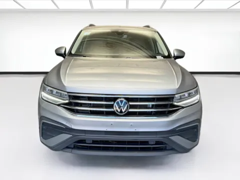 Photos of 2024 Volkswagen Tiguan 2.0T SE for sale in Montclair, CA at STG Montclair