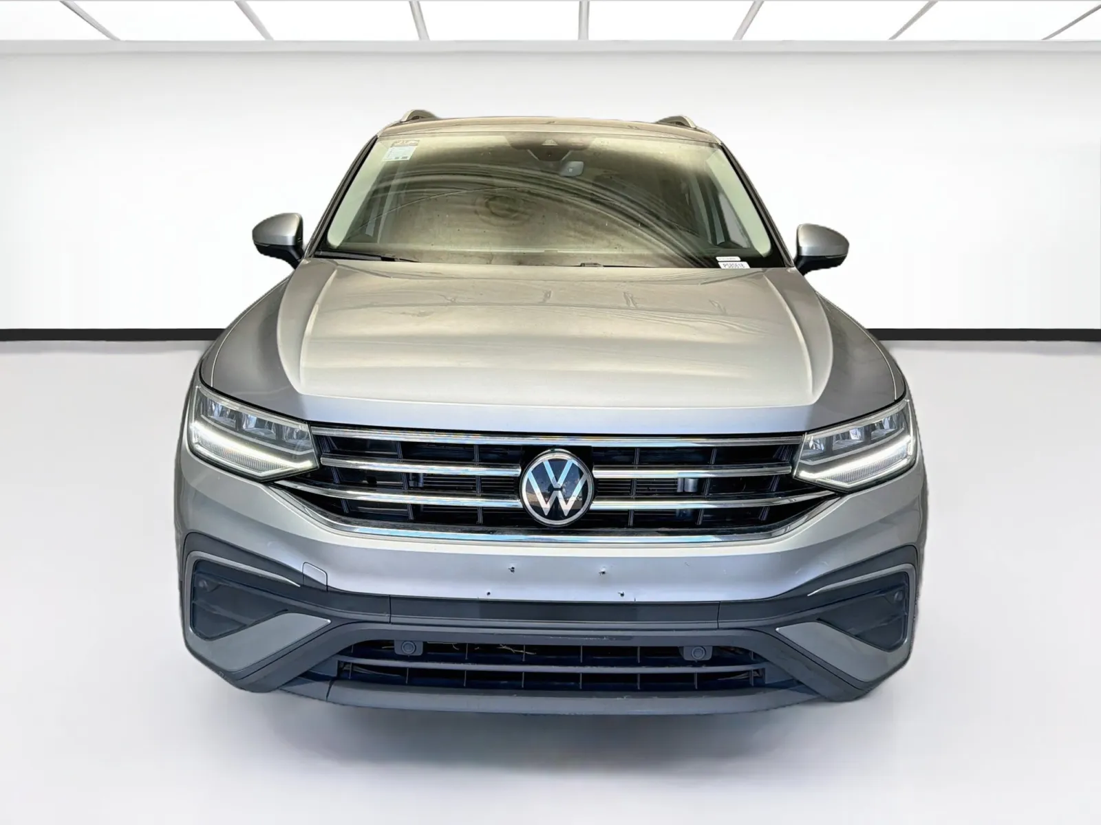 Volkswagen Tiguan photo 2